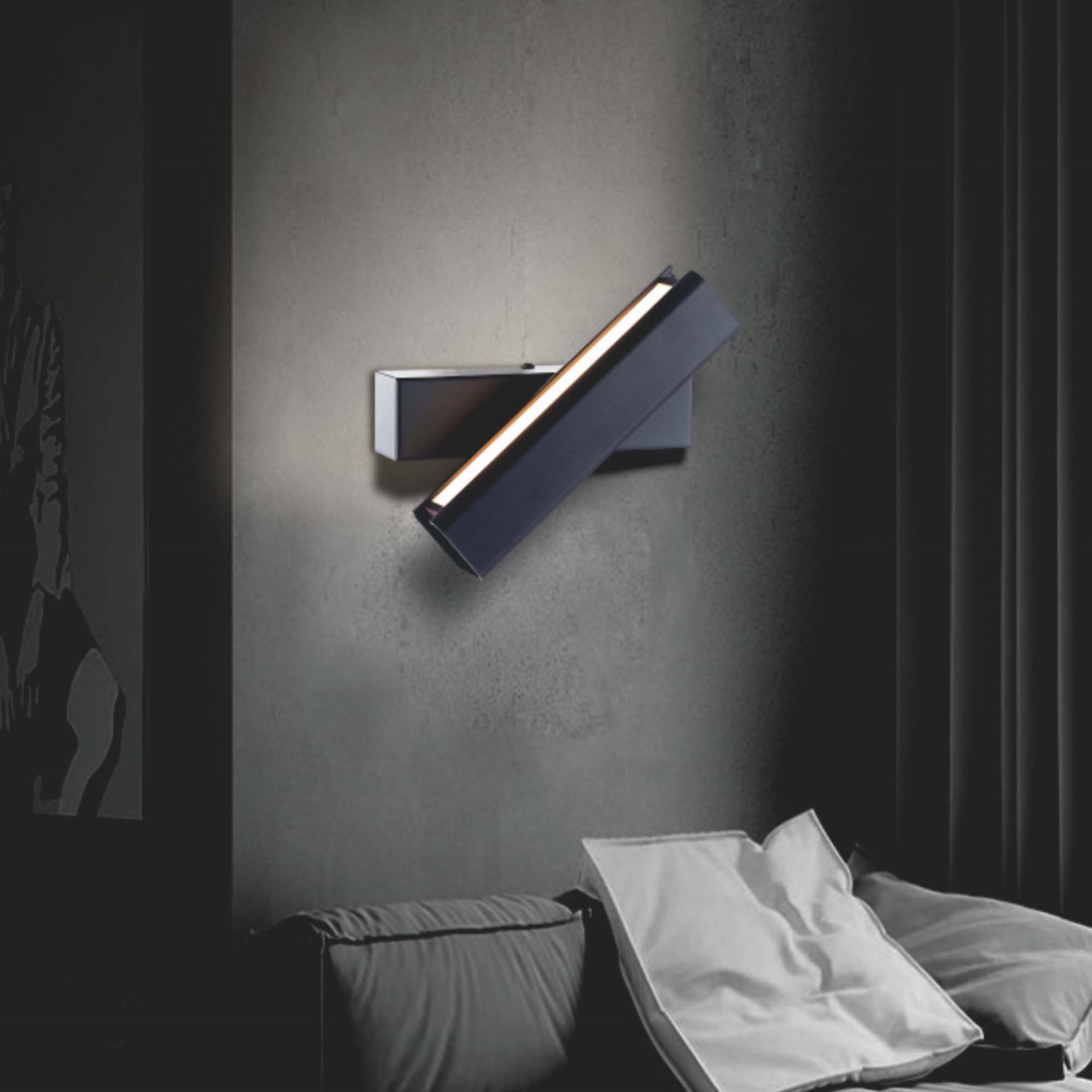 Whirl 可調角閱讀燈