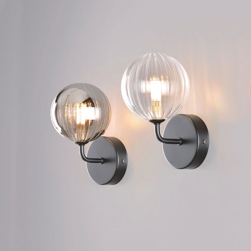 Wat 弧紋水光壁燈 煙灰/清光