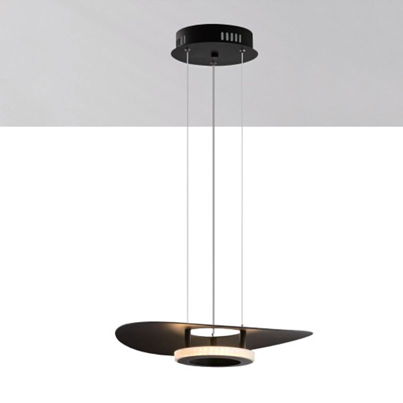 Jay 弧頂飛行吊燈