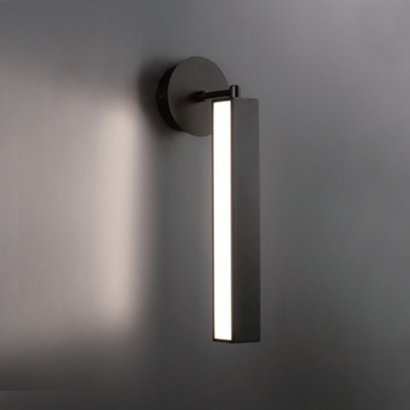 Dax 擺柱側發光壁燈 金/黑